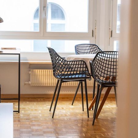 Gemuetliche Grosse Wohnung Naehe Uni Bazel Buitenkant foto