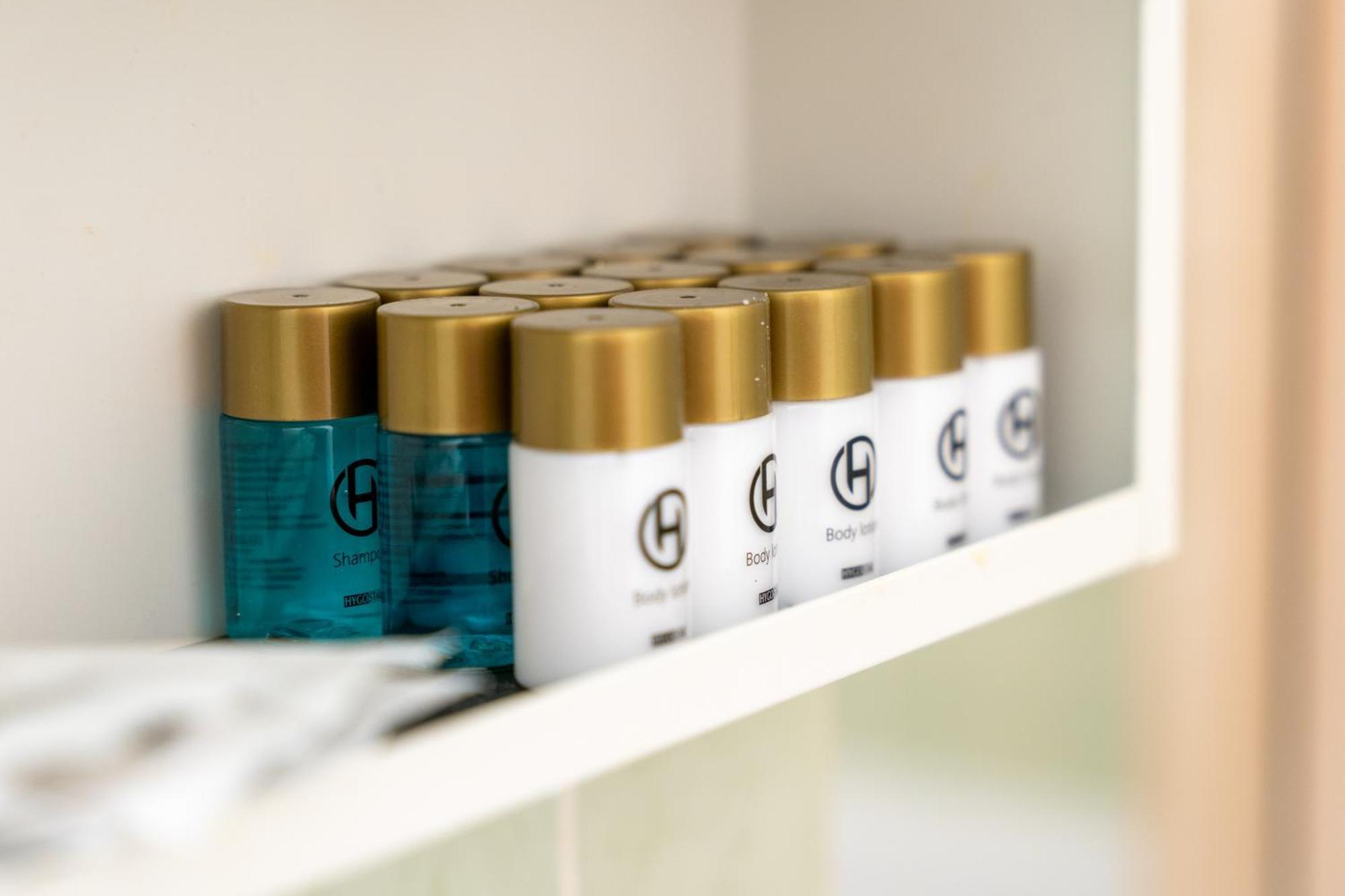 Gemuetliche Grosse Wohnung Naehe Uni Bazel Buitenkant foto